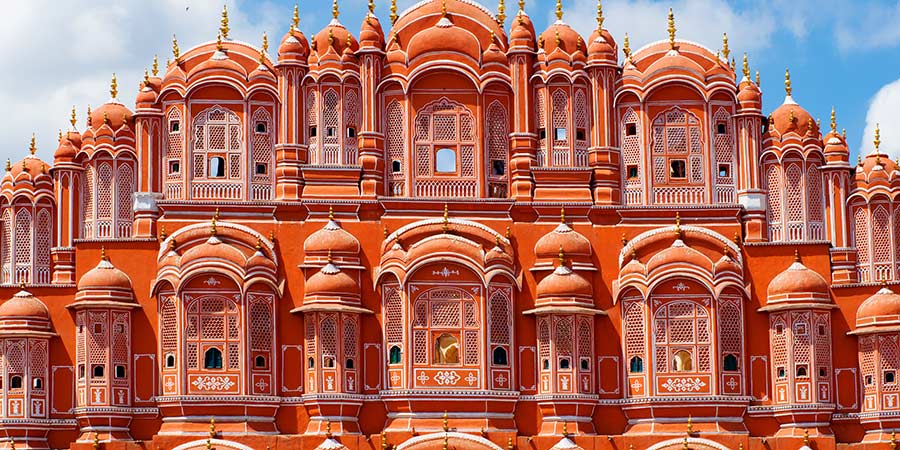 Uncover enchanting palaces in the ‘Pink City’ of Jaipur